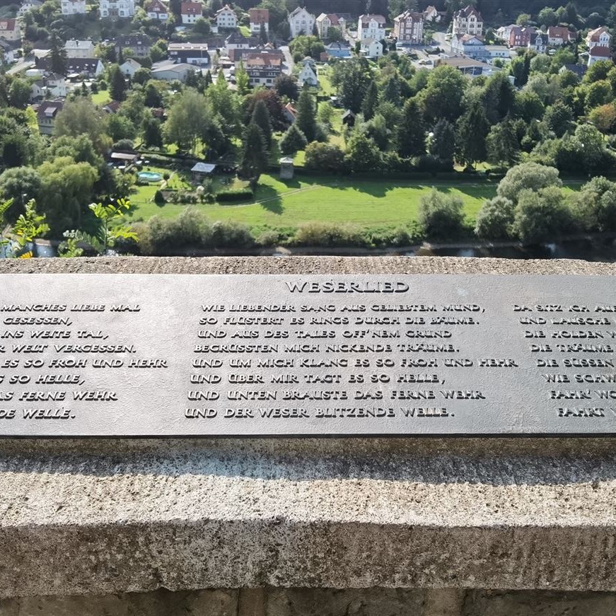 Geldenkstein am Berg über Hann. Münden 